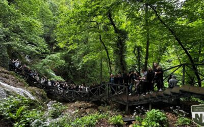 UČENICI POSJETILI GEO INFO CENTAR VOĆIN I PARK PRIRODE PAPUK